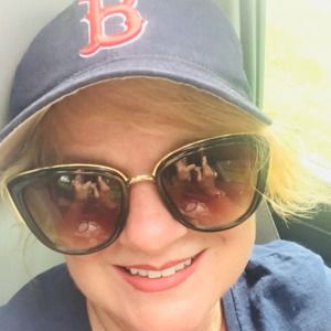 Meet your Posher, Bobbie